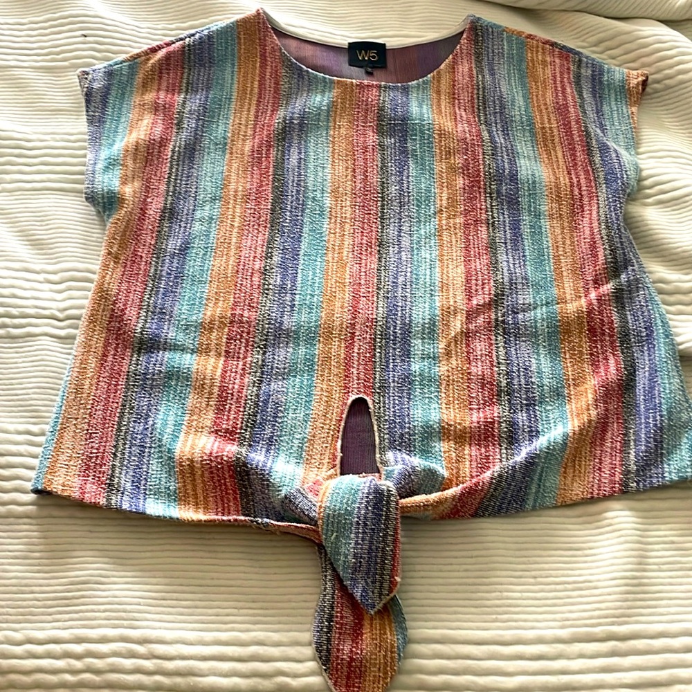 Women’s multicolor striped pullover blouse